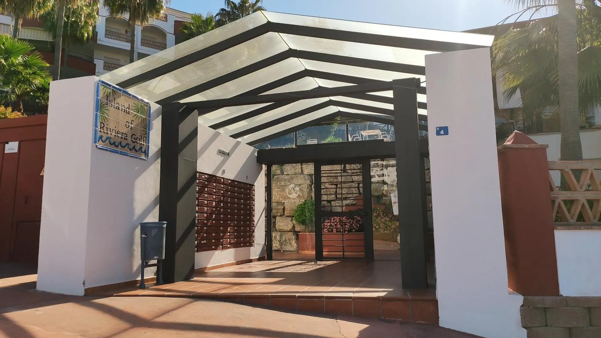 Apartment White At Island Resort Sitio de Calahonda